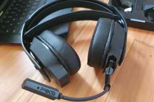Nacon RIG 800 Pro HX review: A headset primed for marathon gaming
