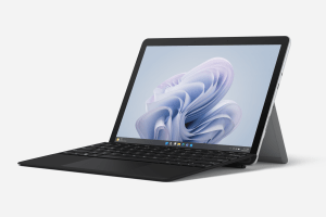 Microsoft makes its Surface Go 4 tablet a tool for professionals